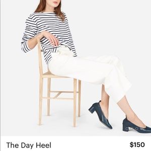 Everlane The Italian Leather Day Heel in Navy